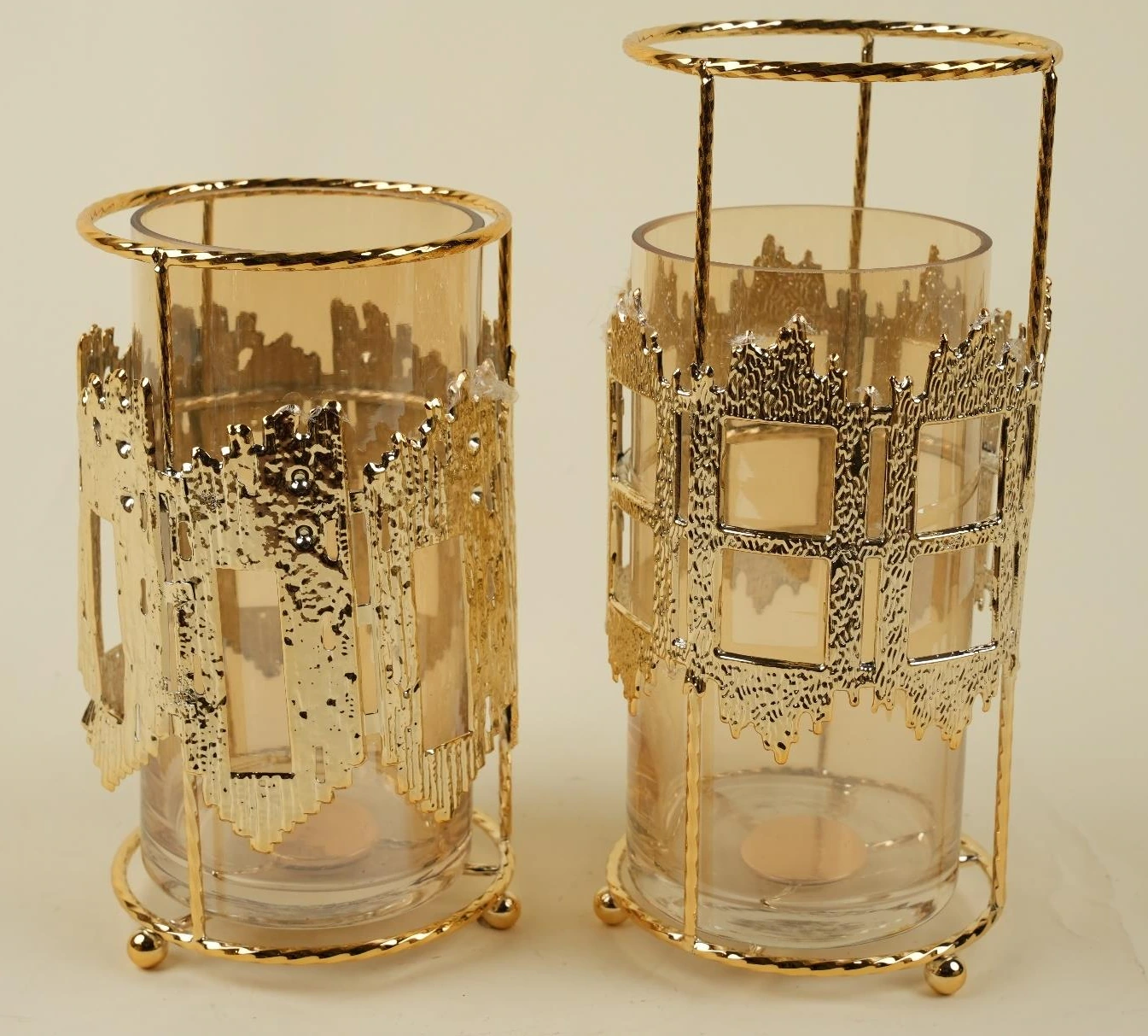 Metal Candle Holder With Cylindrical Glass -Small